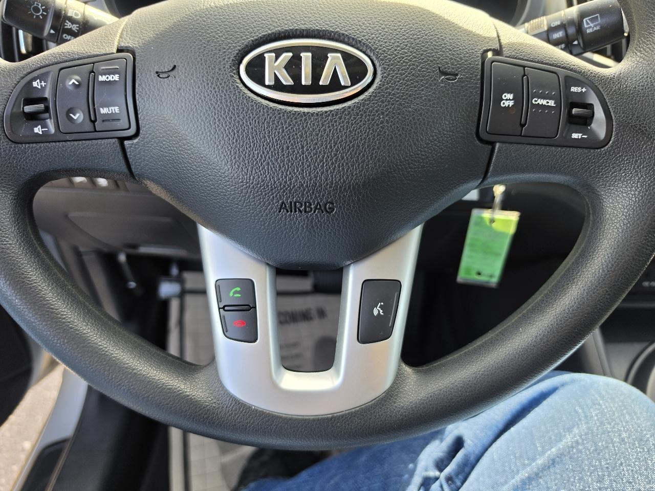 Kia Sportage 2WD 4dr LX 2012