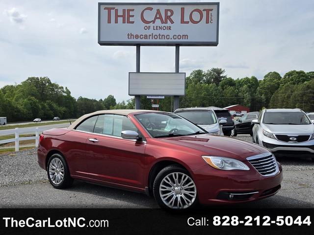 2012 Chrysler 200 Limited Convertible FWD