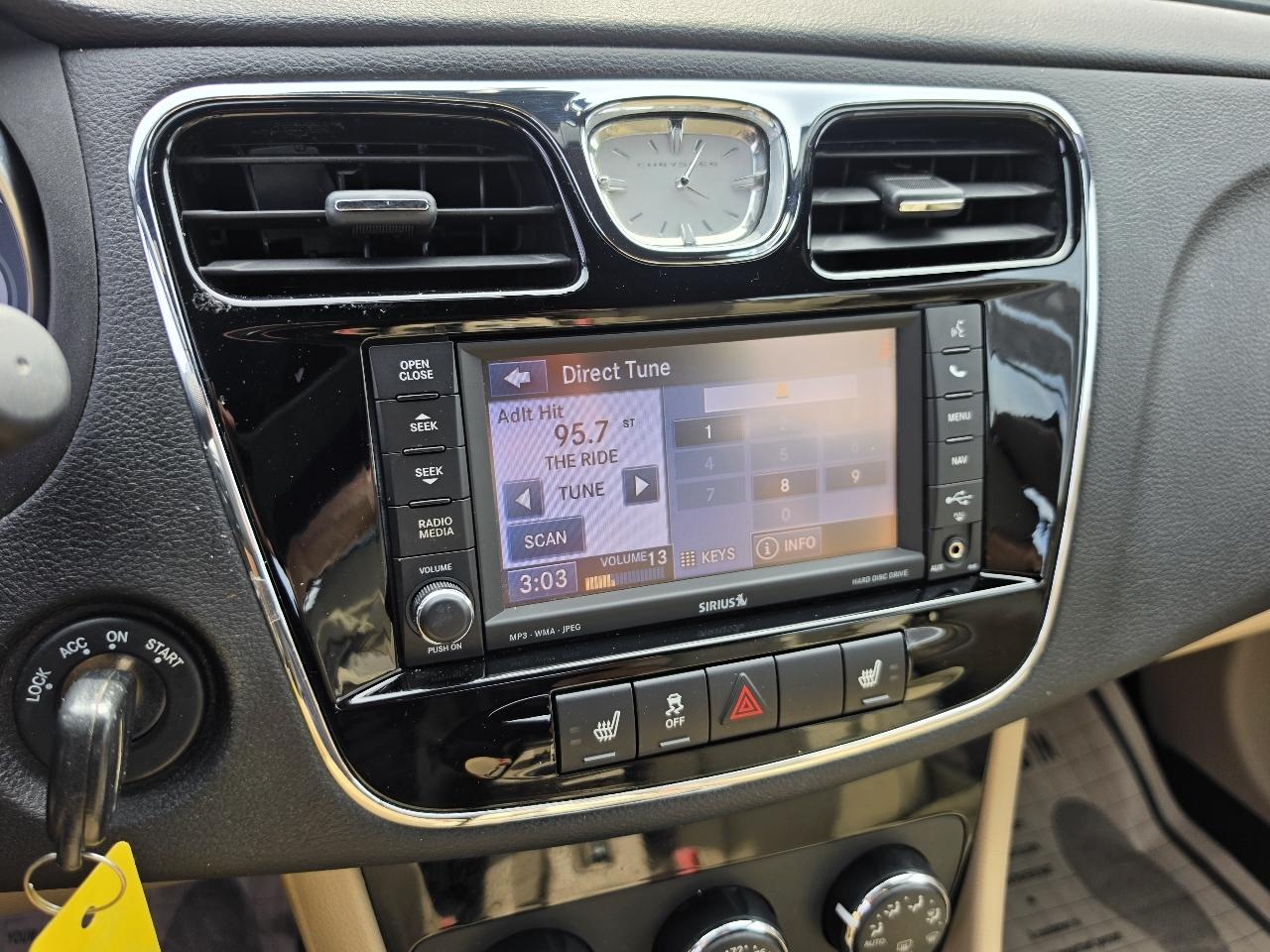 Chrysler 200 2dr Conv Limited 2012