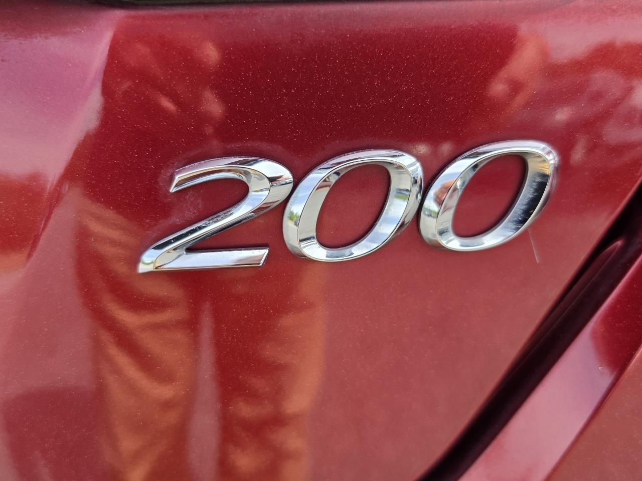 Chrysler 200 2dr Conv Limited 2012