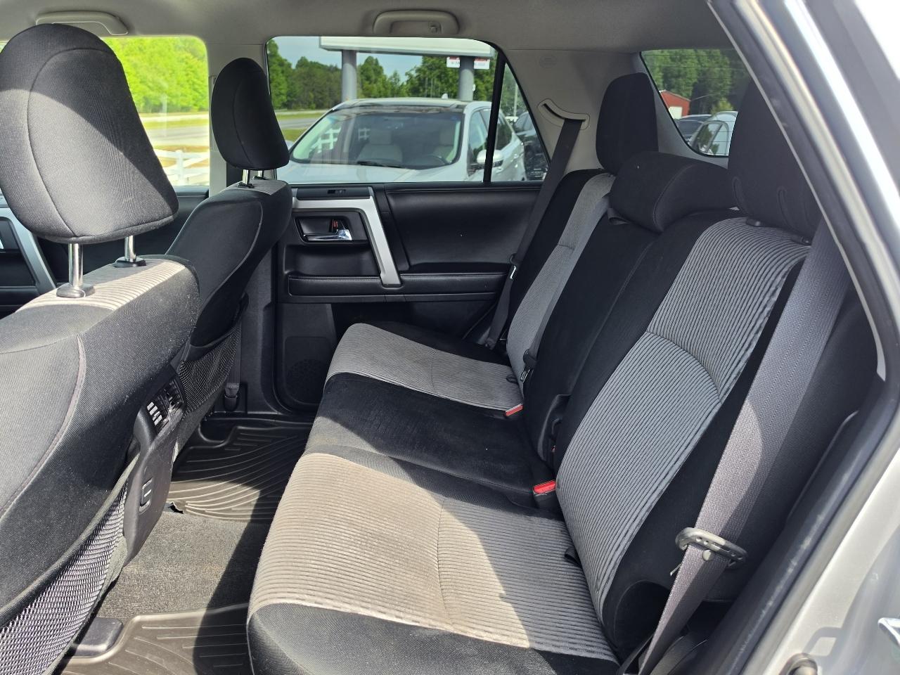 Toyota 4Runner 4WD 4dr V6 Trail Premium (Natl) 2014
