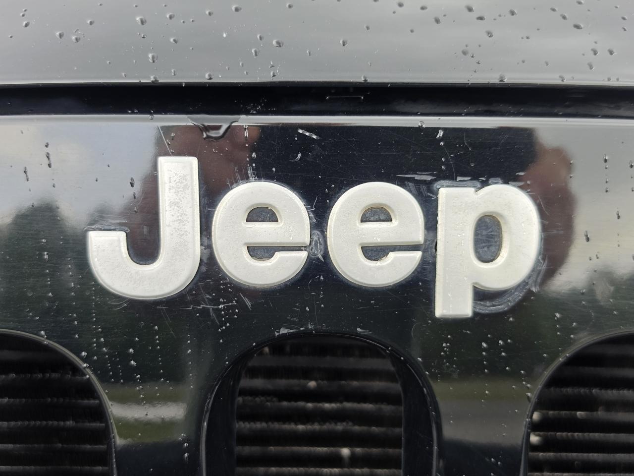 Jeep Wrangler Unlimited 4WD 4dr Altitude 2012