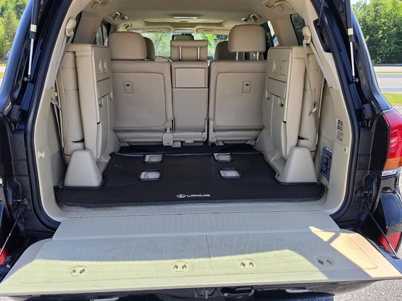 Lexus LX 570 4WD 4dr 2009