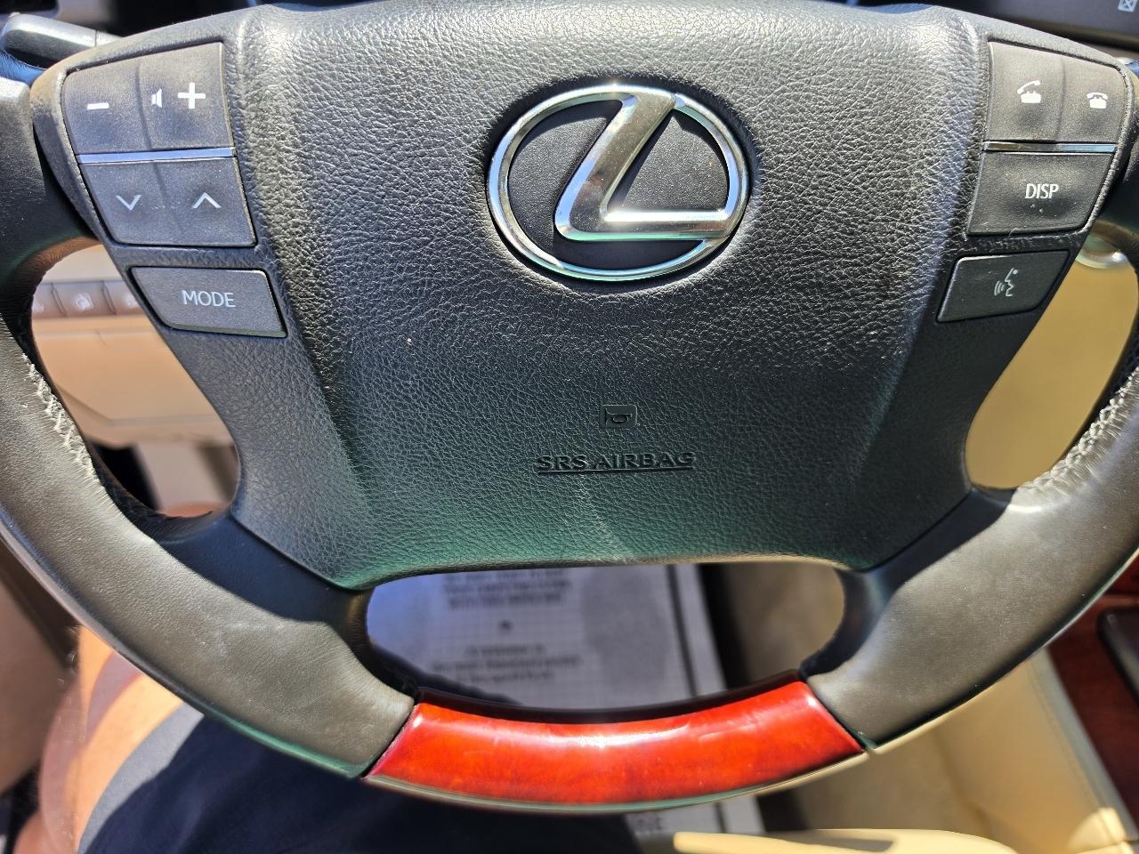 Lexus LX 570 4WD 4dr 2009