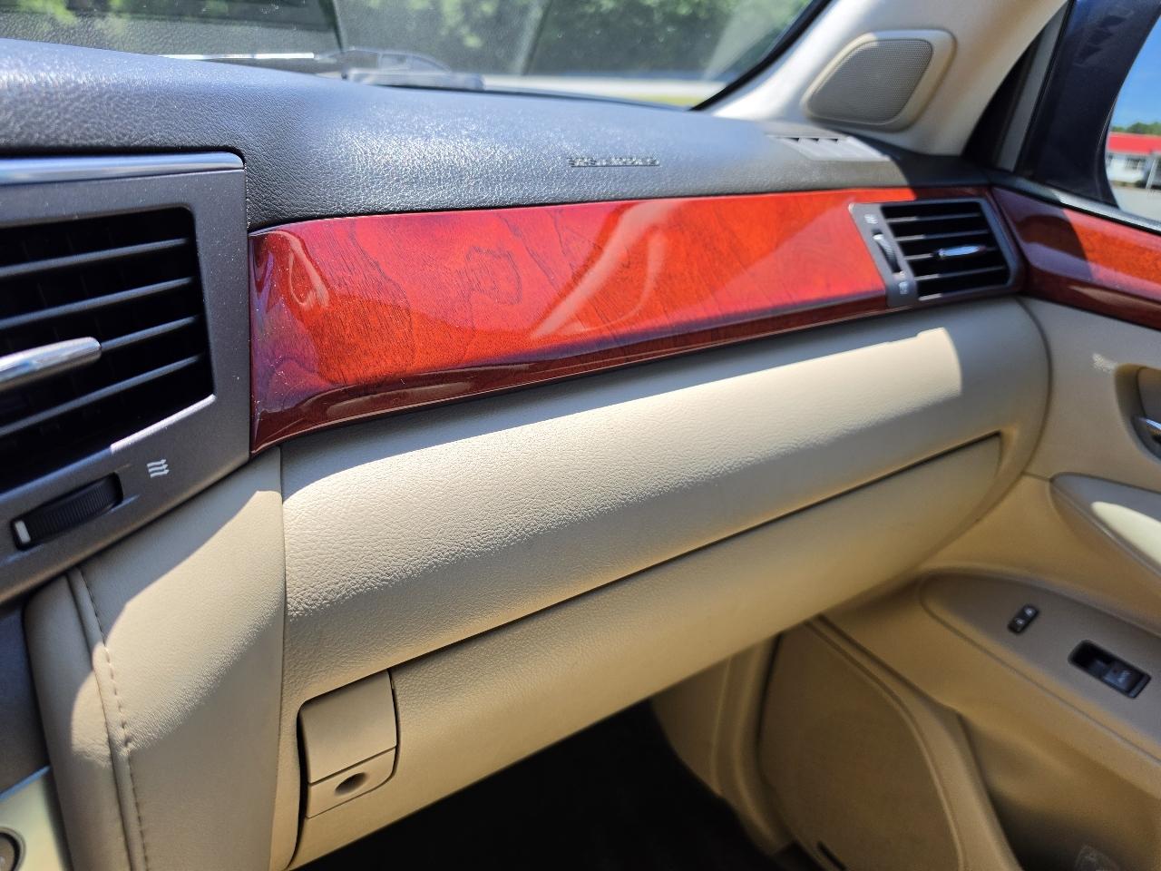 Lexus LX 570 4WD 4dr 2009