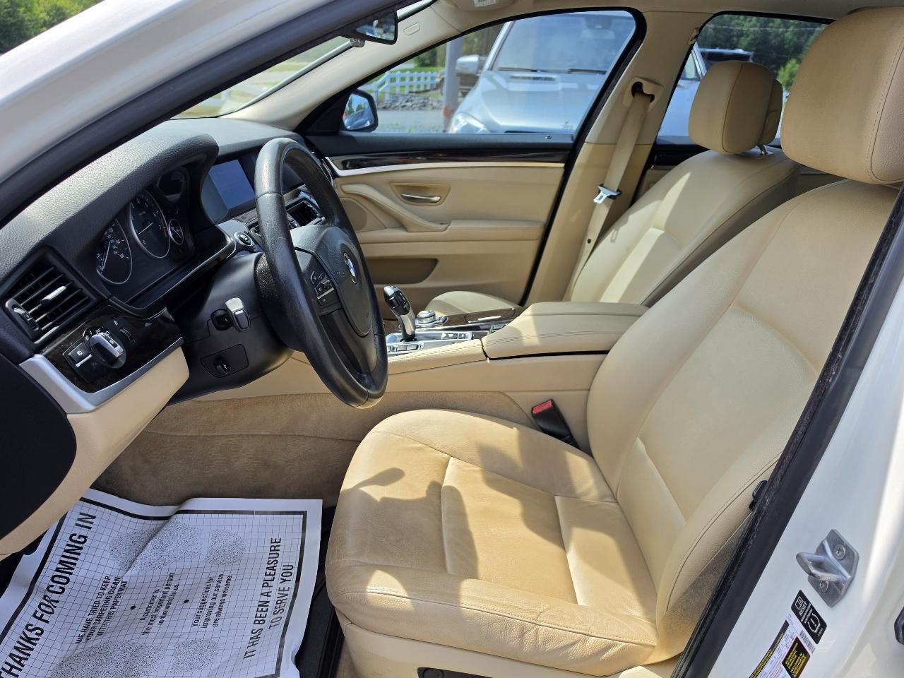 BMW 5 Series 4dr Sdn 528i RWD 2013