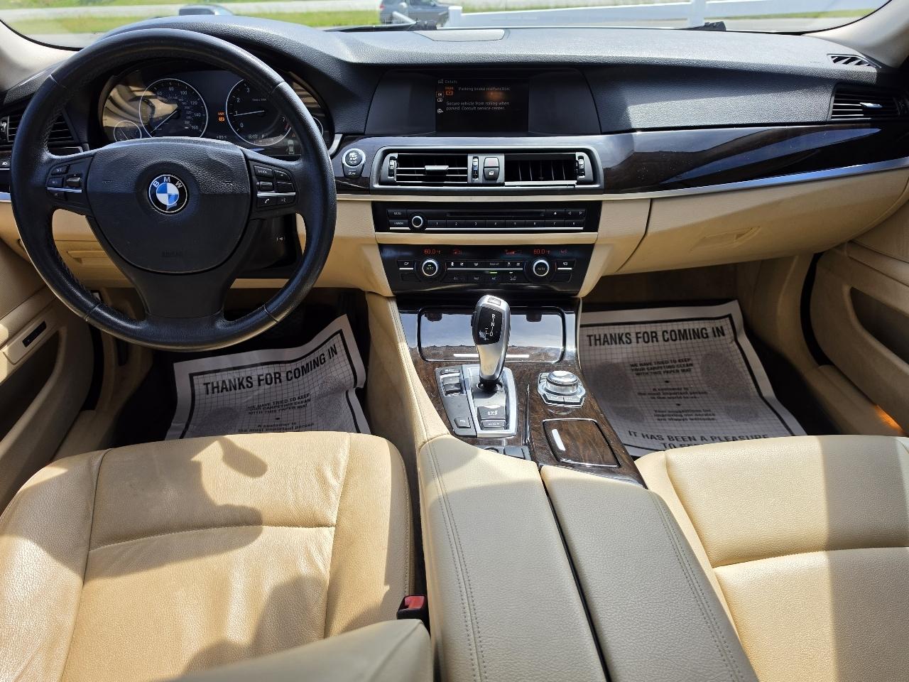 BMW 5 Series 4dr Sdn 528i RWD 2013