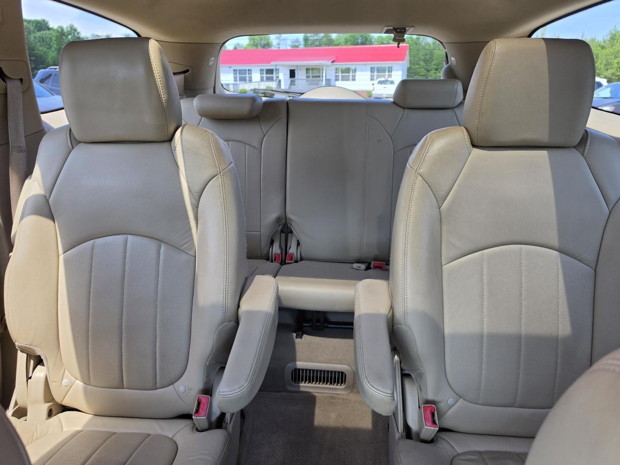Buick Enclave CXL-1 FWD 2011