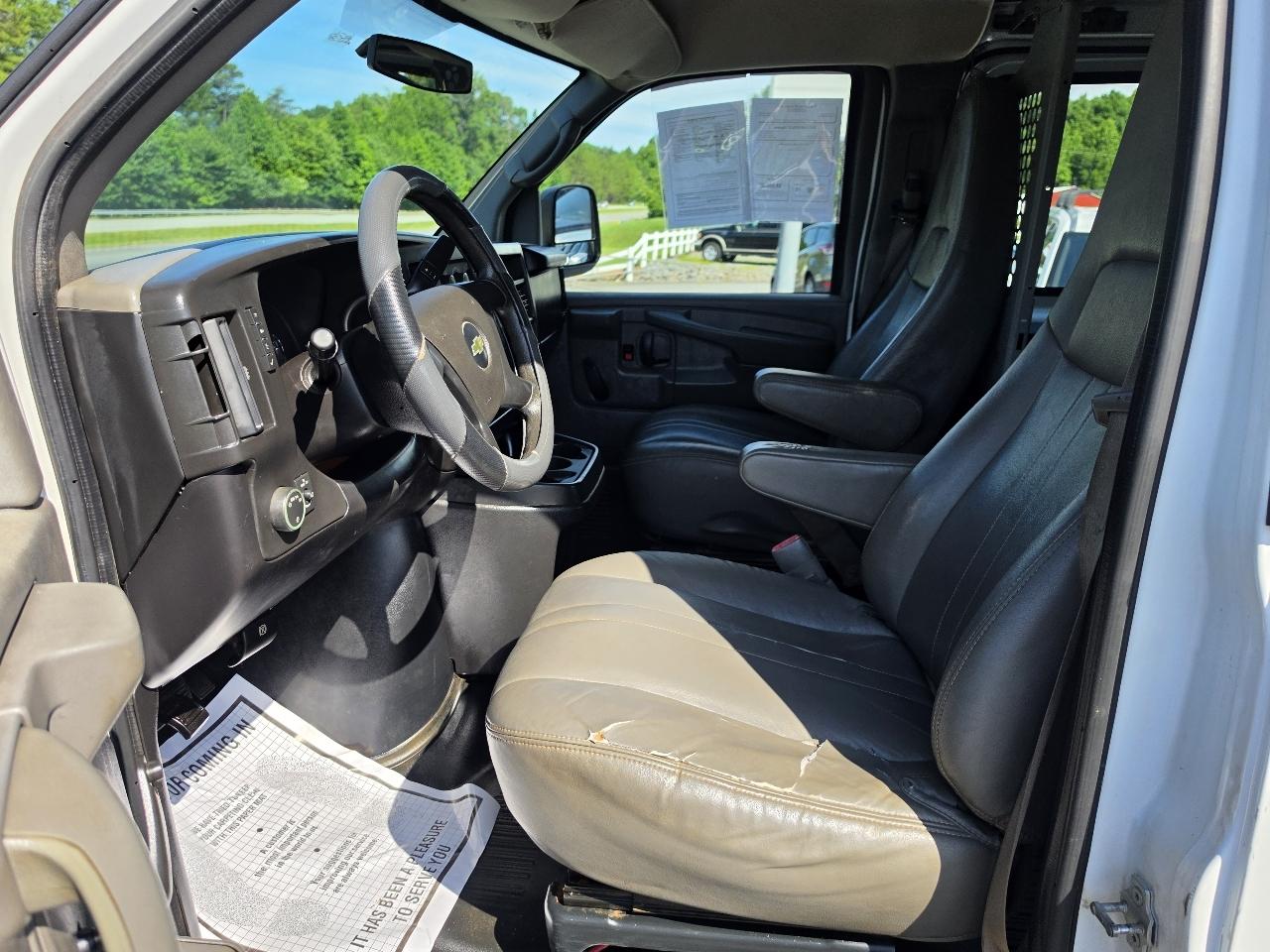 Chevrolet Express 2500 Cargo 2013