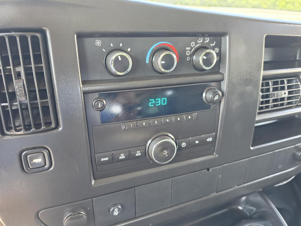 Chevrolet Express 2500 Cargo 2013
