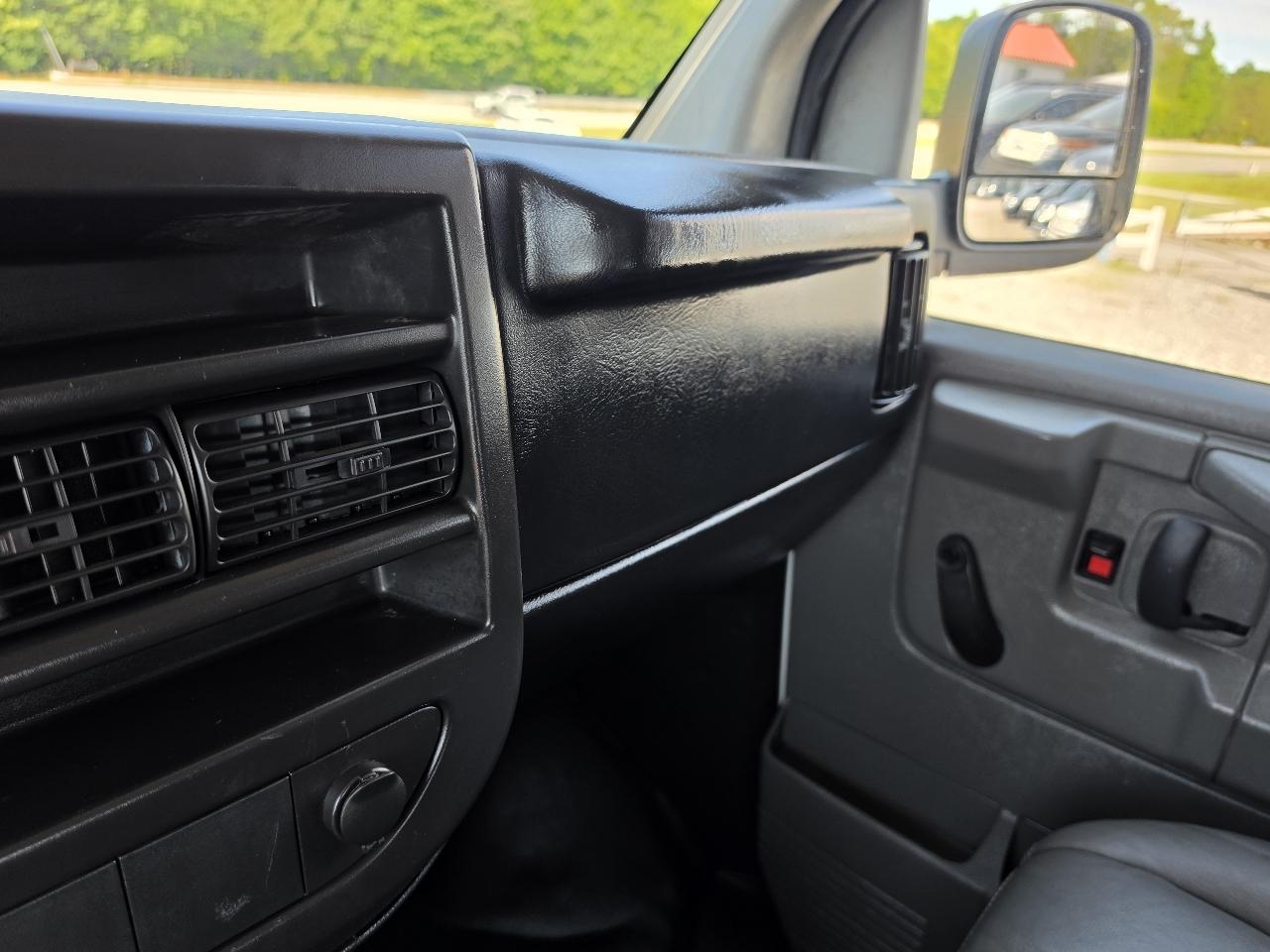 Chevrolet Express 2500 Cargo 2013