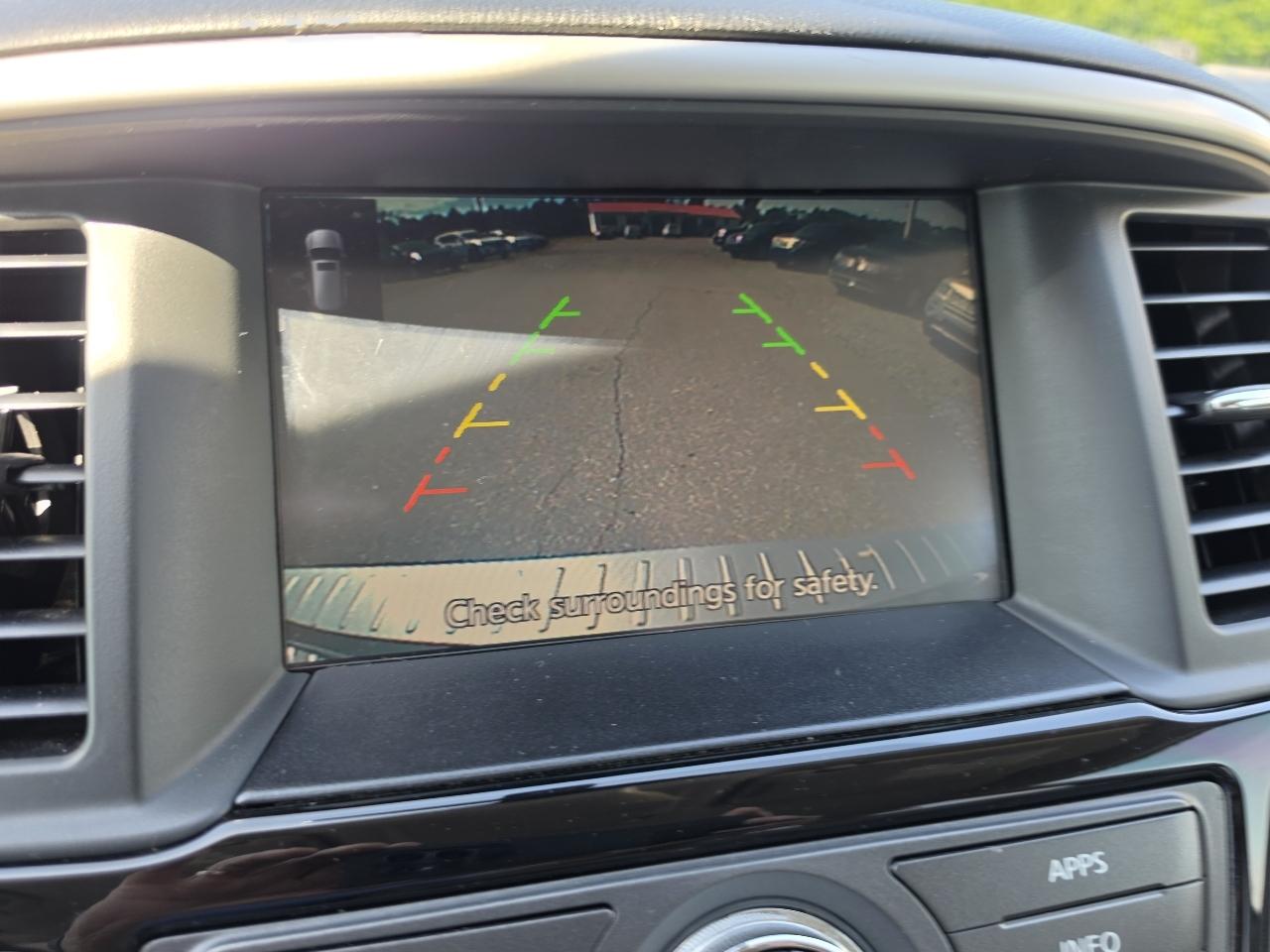 Nissan Pathfinder SV 2WD 2017