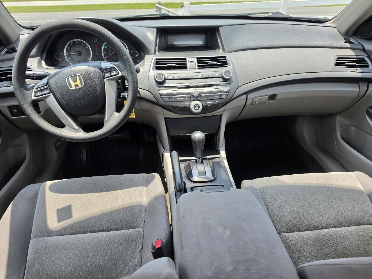 Honda Accord LX-P Sedan AT 2009