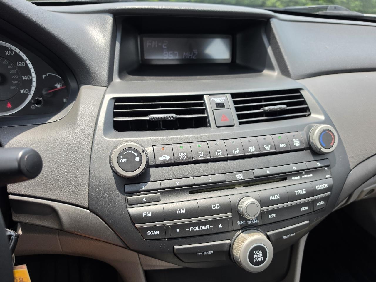 Honda Accord LX-P Sedan AT 2009