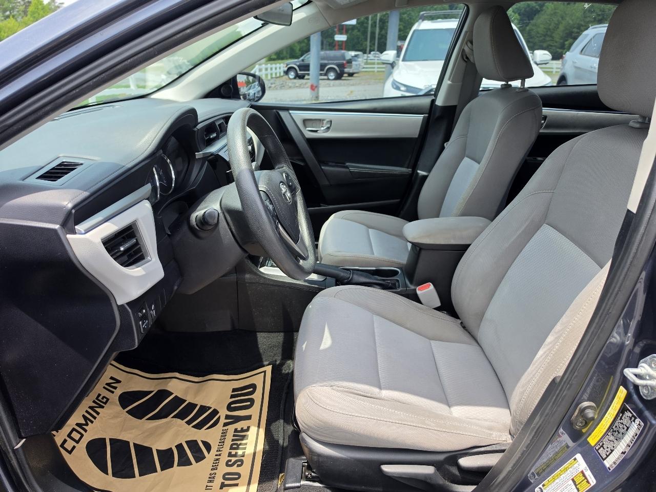 Toyota Corolla LE CVT 2016
