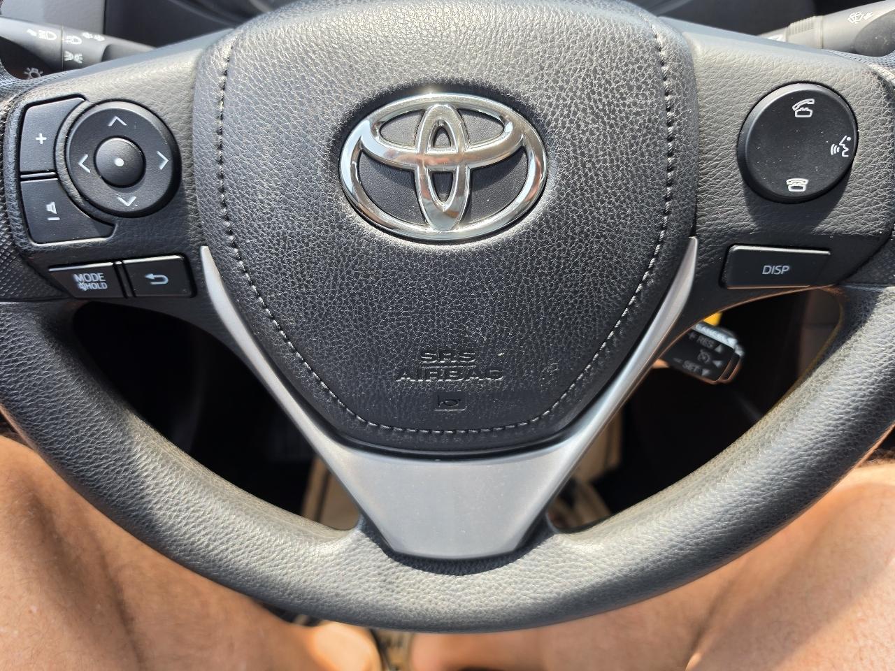 Toyota Corolla LE CVT 2016