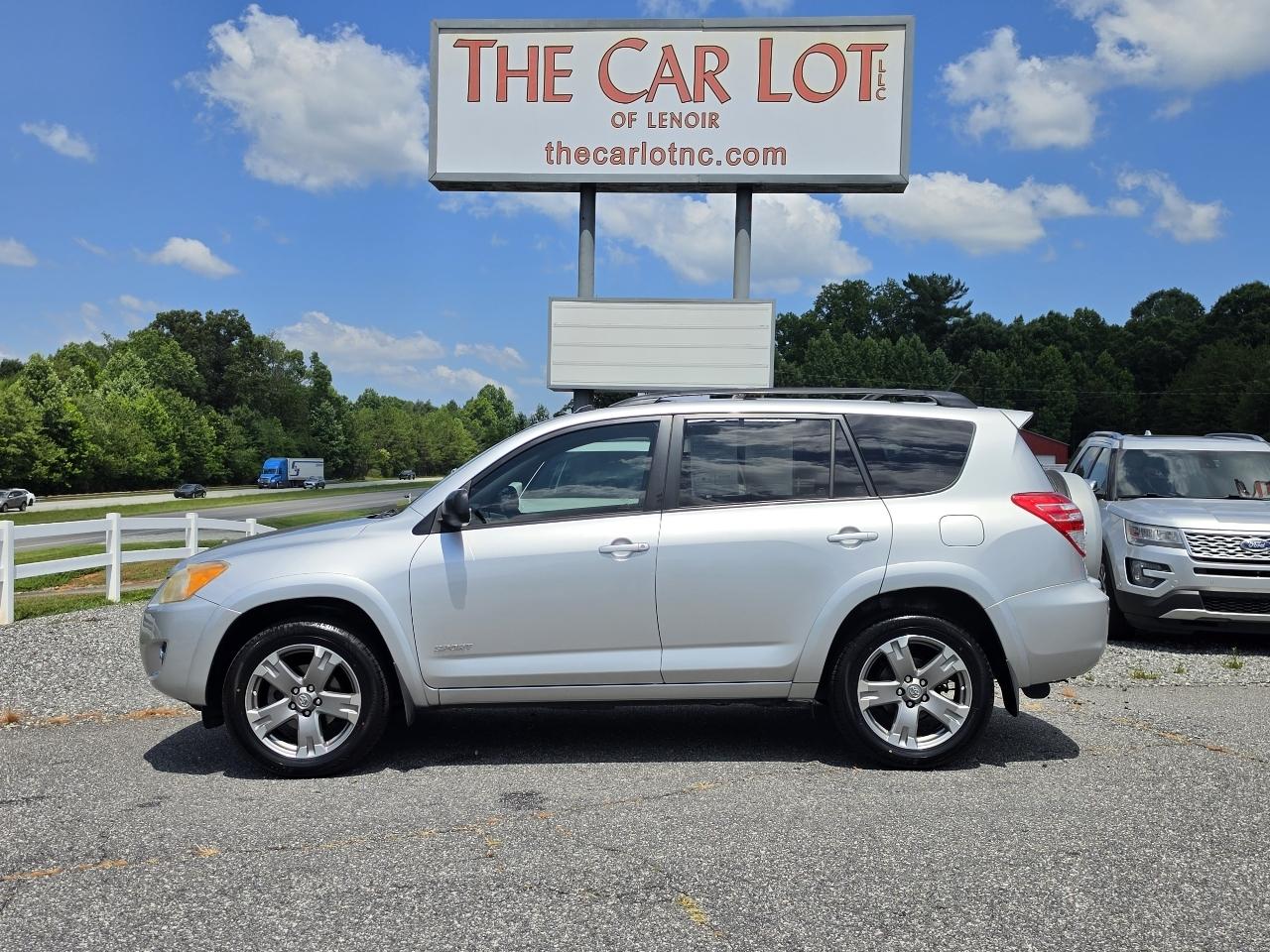 Toyota RAV4 Sport V6 4WD 2011