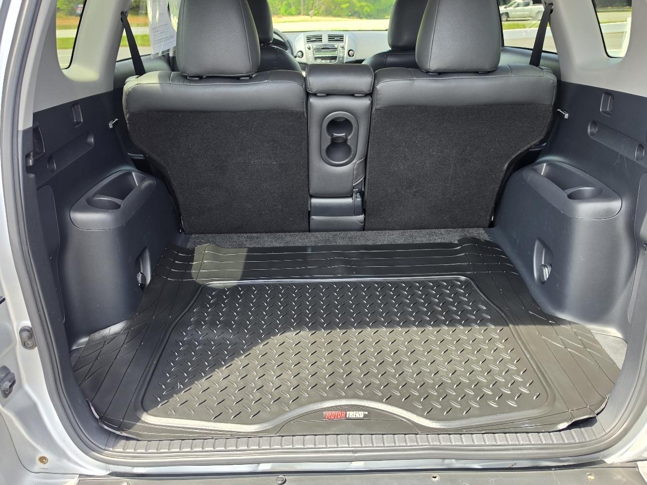 Toyota RAV4 Sport V6 4WD 2011