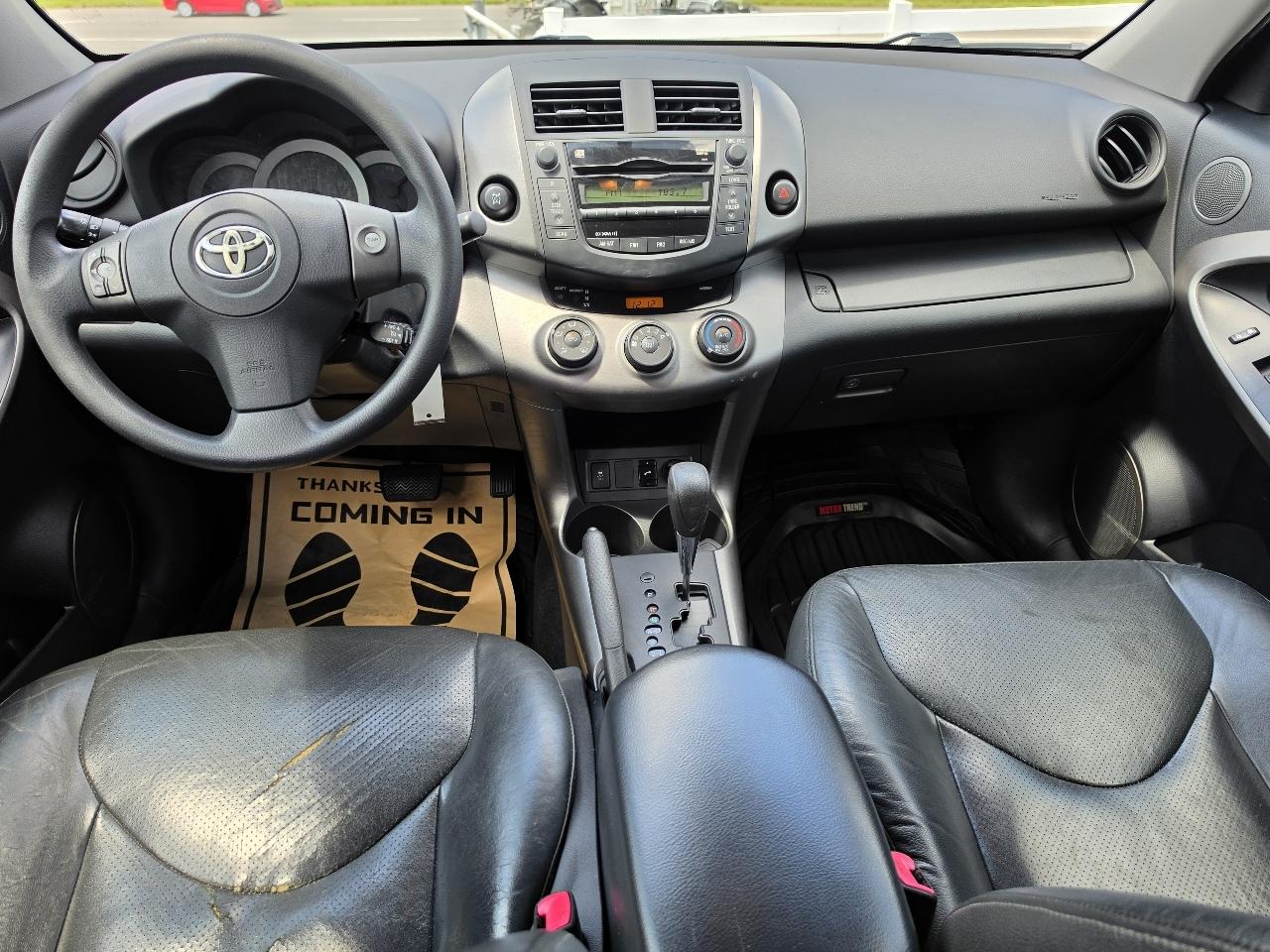 Toyota RAV4 Sport V6 4WD 2011