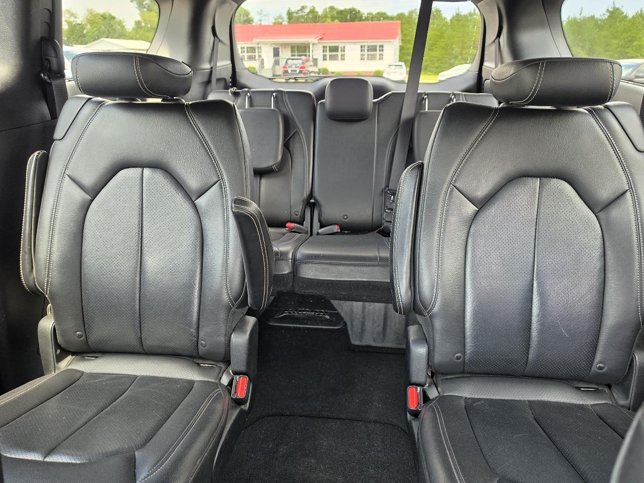 Chrysler Pacifica  2019