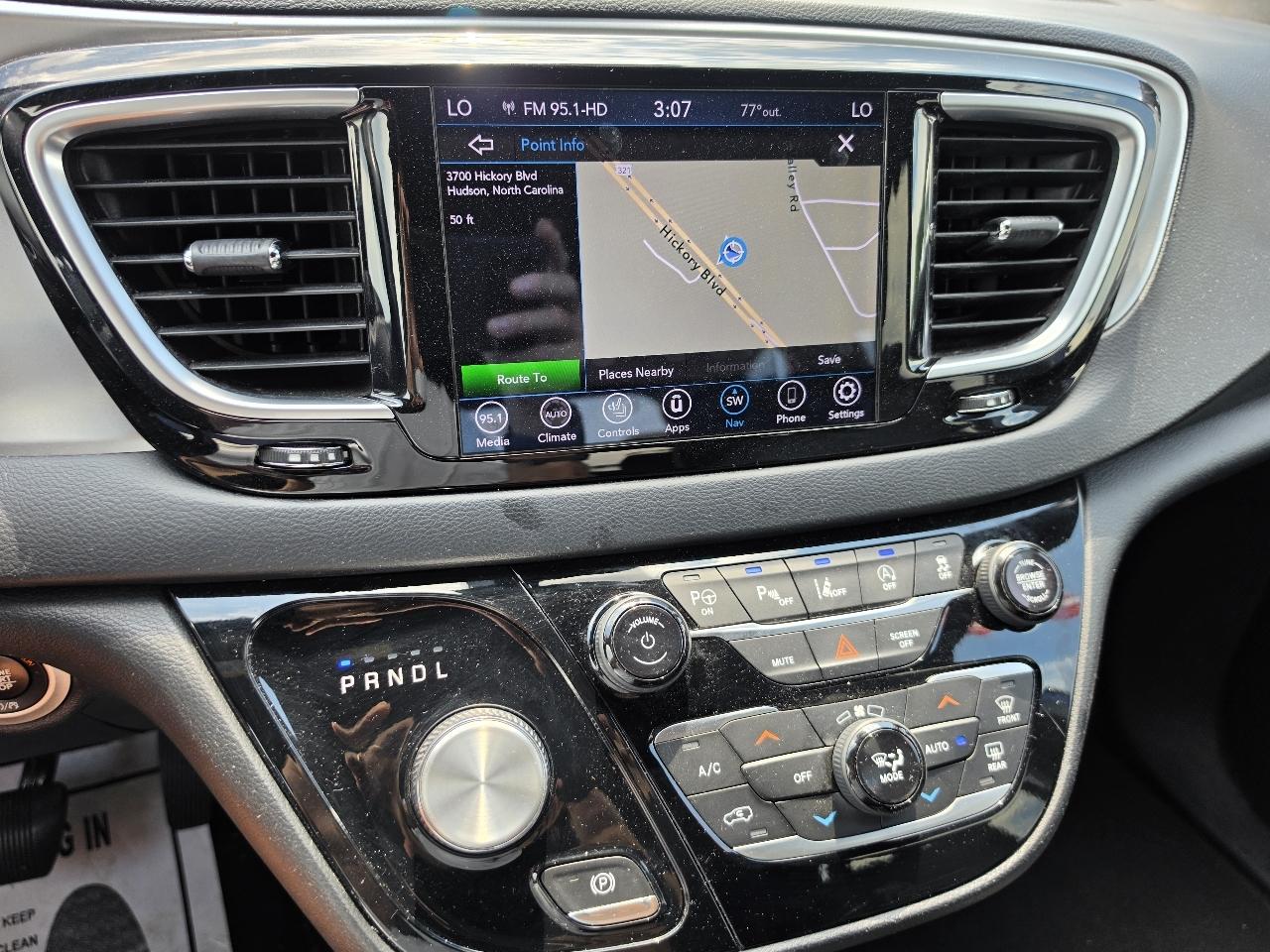 Chrysler Pacifica  2019