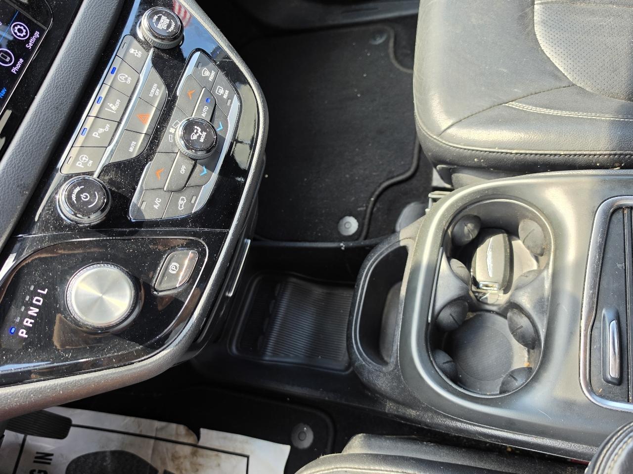 Chrysler Pacifica  2019