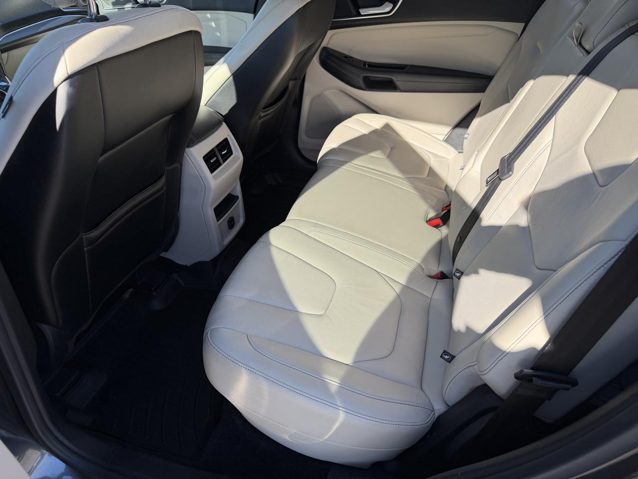 Ford Edge Titanium FWD 2016