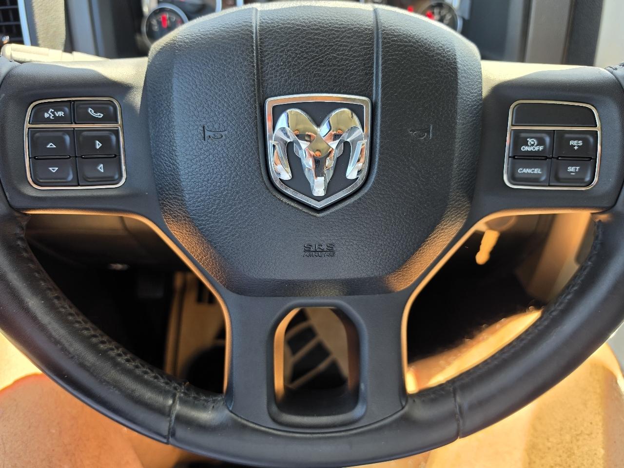RAM 1500 SLT Crew Cab SWB 4WD 2013