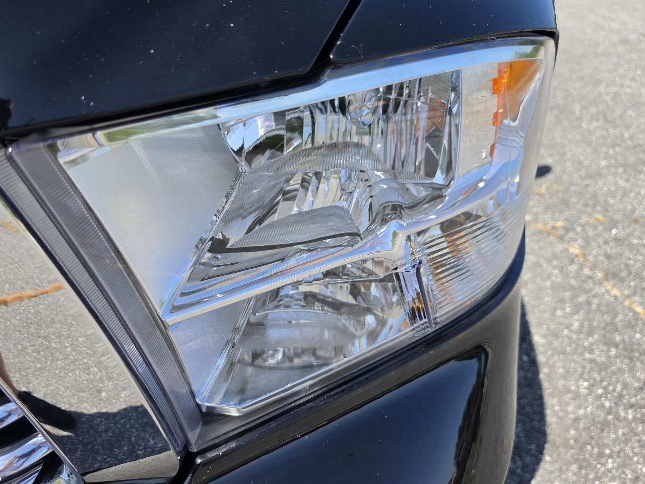 RAM 1500 SLT Crew Cab SWB 4WD 2013