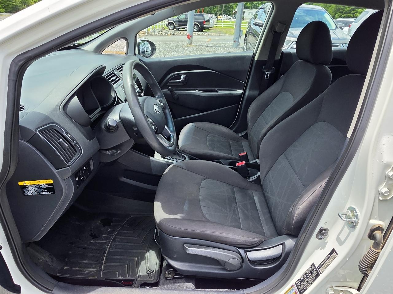 Kia Rio LX 6A 2016