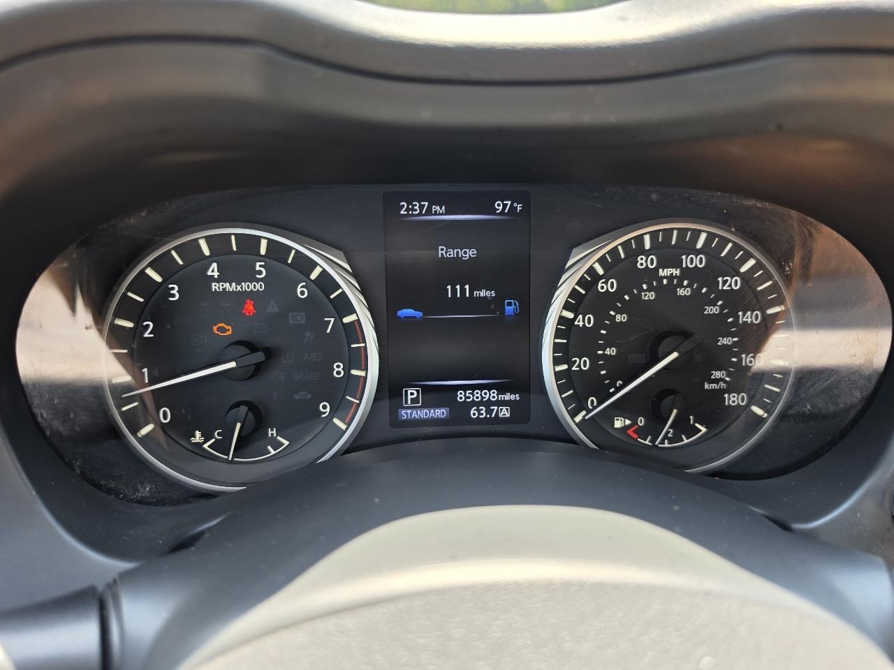 Infiniti Q50 3.0t LUXE AWD 2018