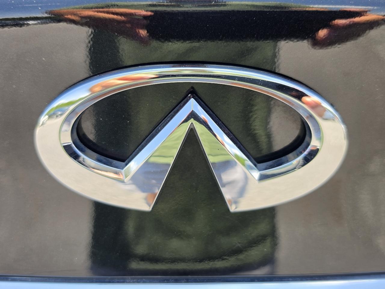 Infiniti Q50 3.0t LUXE AWD 2018