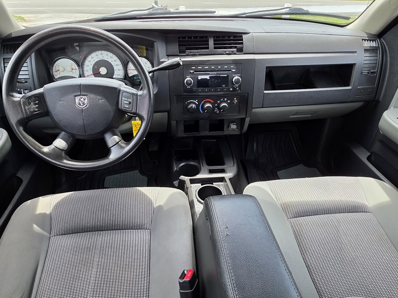 Dodge Dakota SLT Quad Cab 4WD 2006