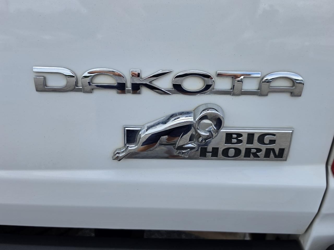 Dodge Dakota SLT Quad Cab 4WD 2006
