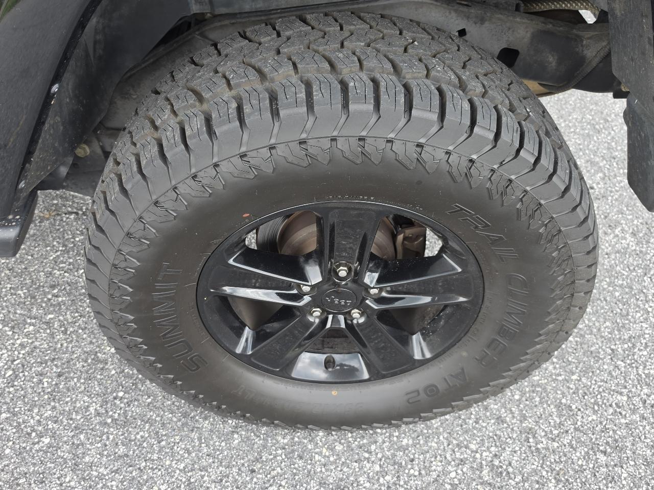 Jeep Wrangler Unlimited Sahara 4WD 2015