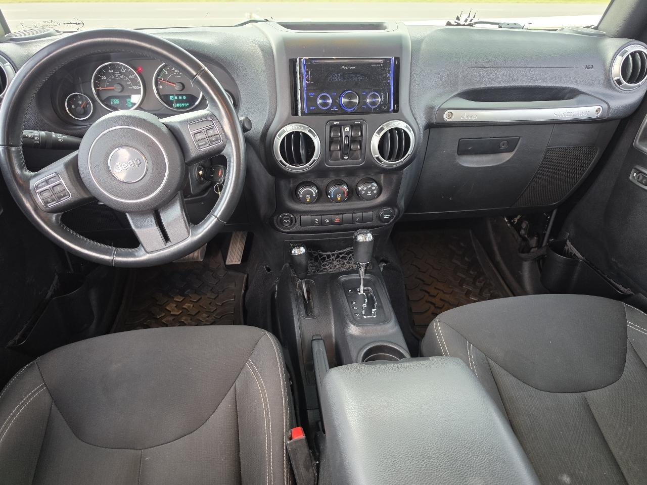 Jeep Wrangler Unlimited Sahara 4WD 2015