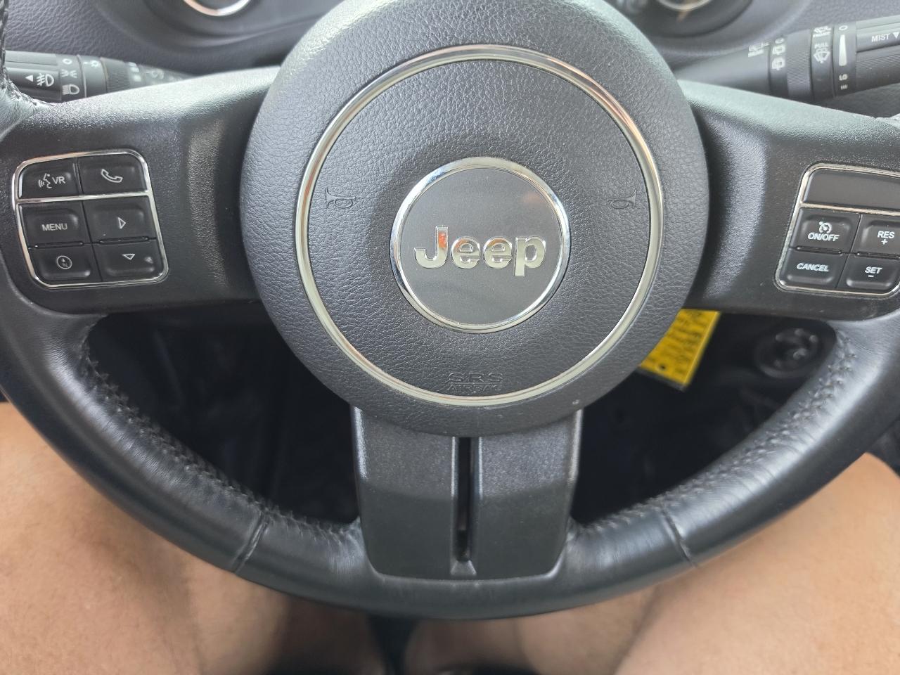 Jeep Wrangler Unlimited Sahara 4WD 2015
