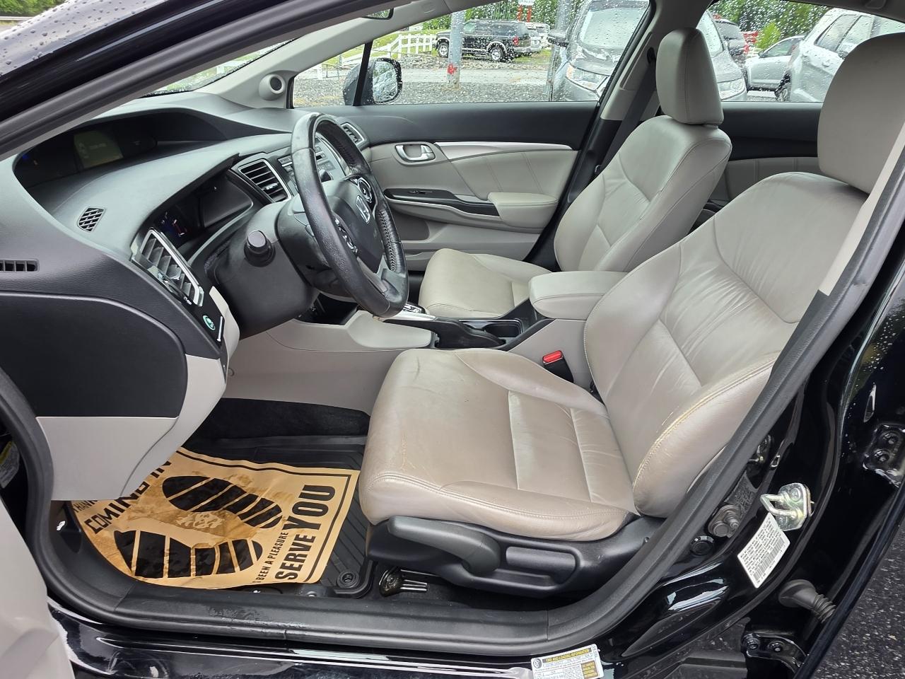 Honda Civic EX-L Sedan 5-Speed AT 2013