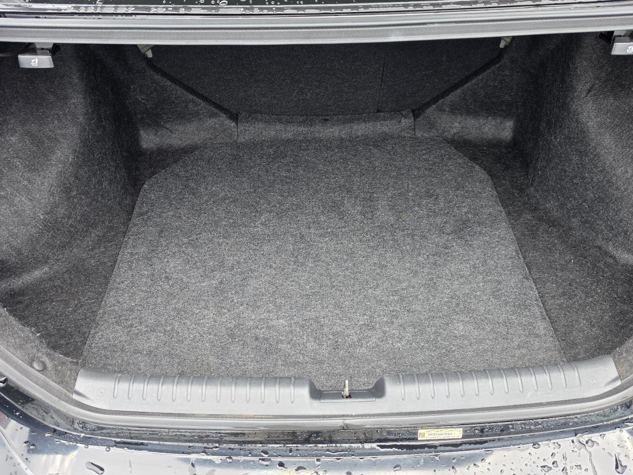 Honda Civic EX-L Sedan 5-Speed AT 2013