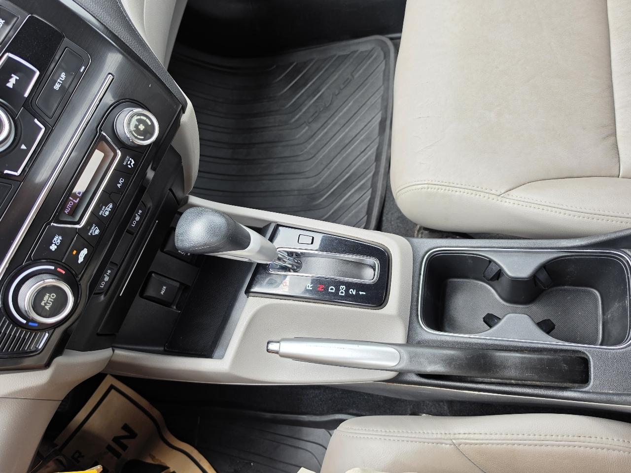 Honda Civic EX-L Sedan 5-Speed AT 2013