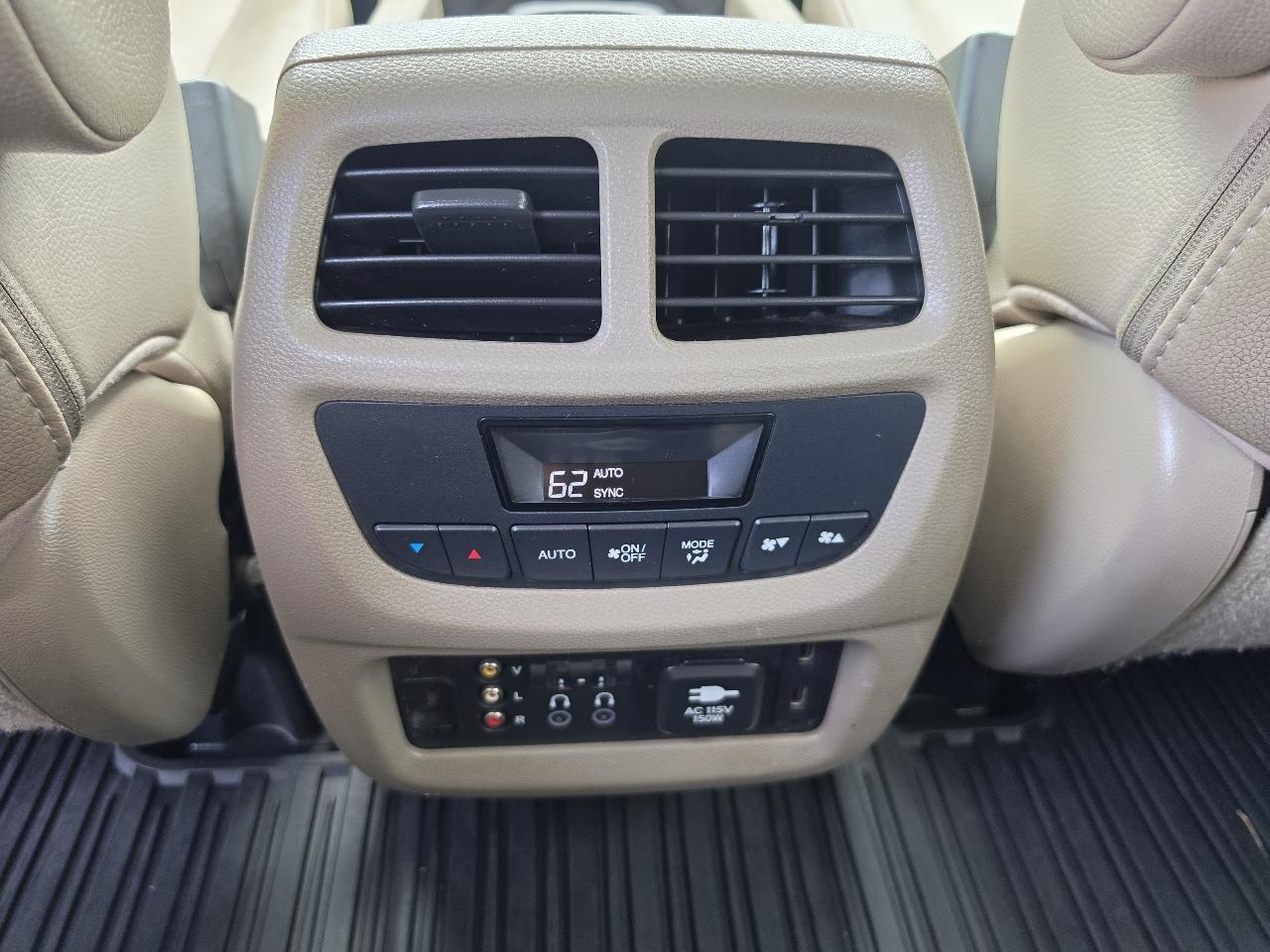 Honda Pilot Touring 4WD 2017