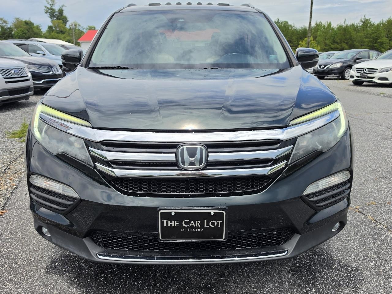 Honda Pilot Touring 4WD 2017