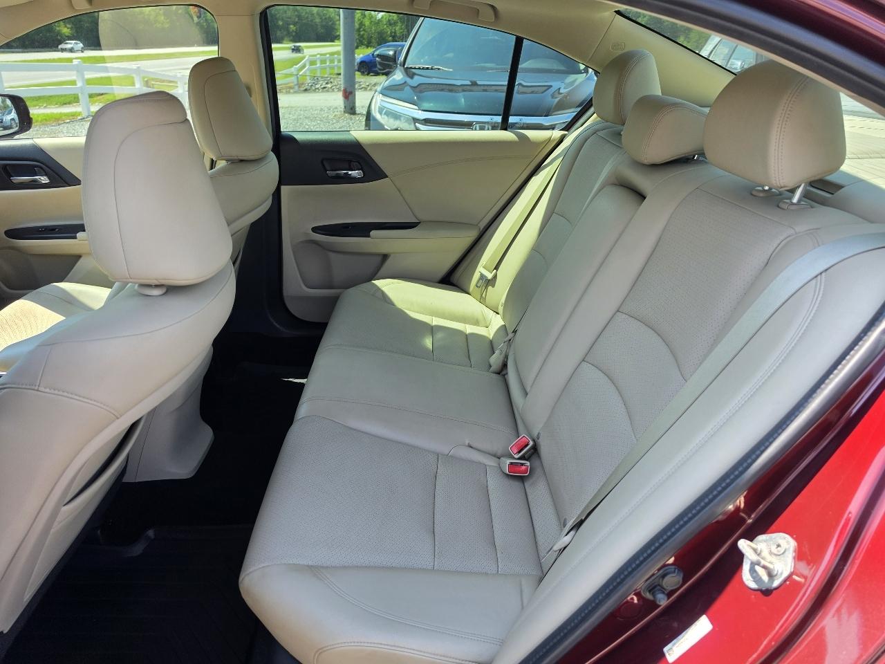 Honda Accord EX-L V6 Sedan AT 2013