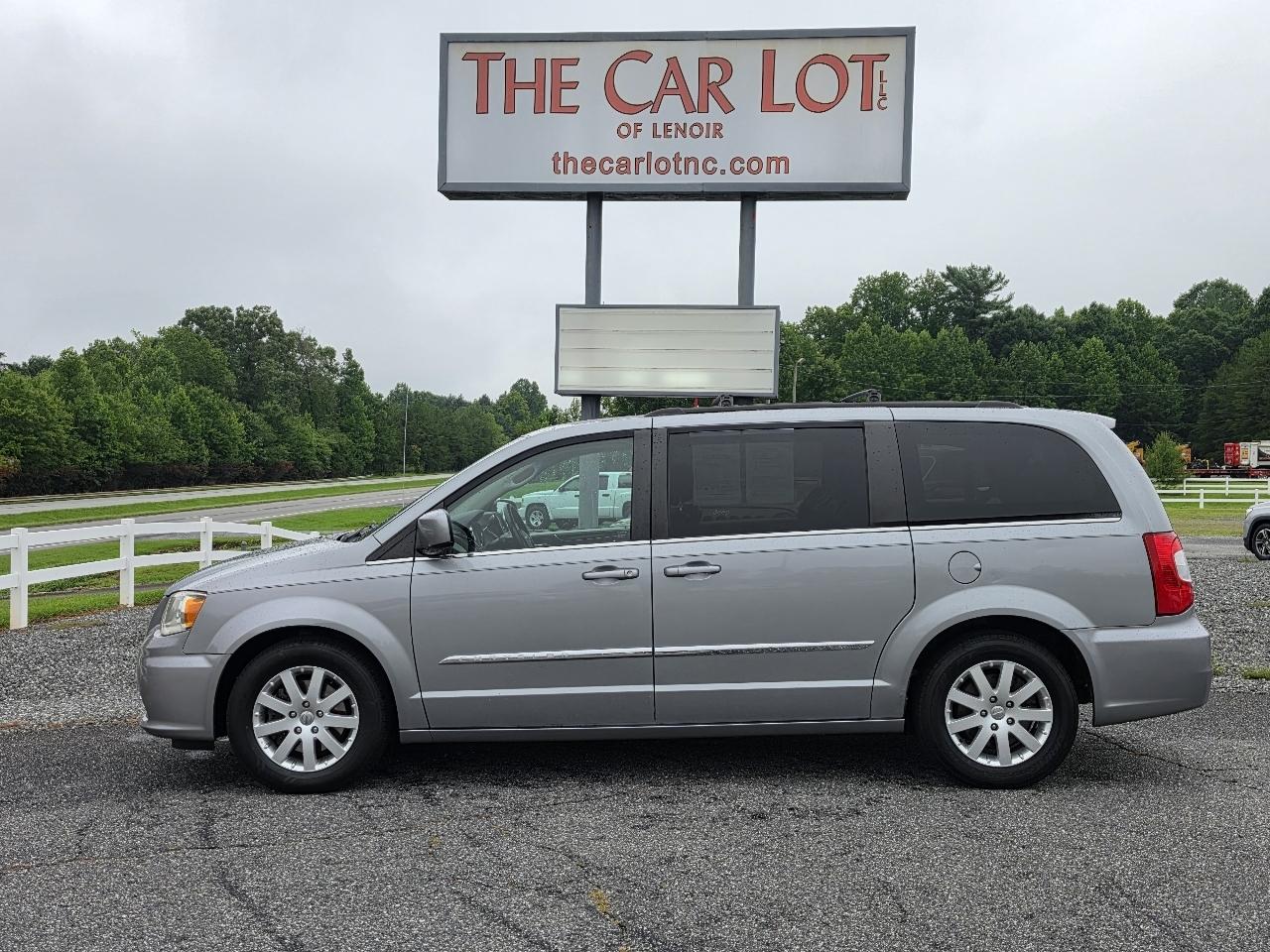 Chrysler Town & Country Touring 2014