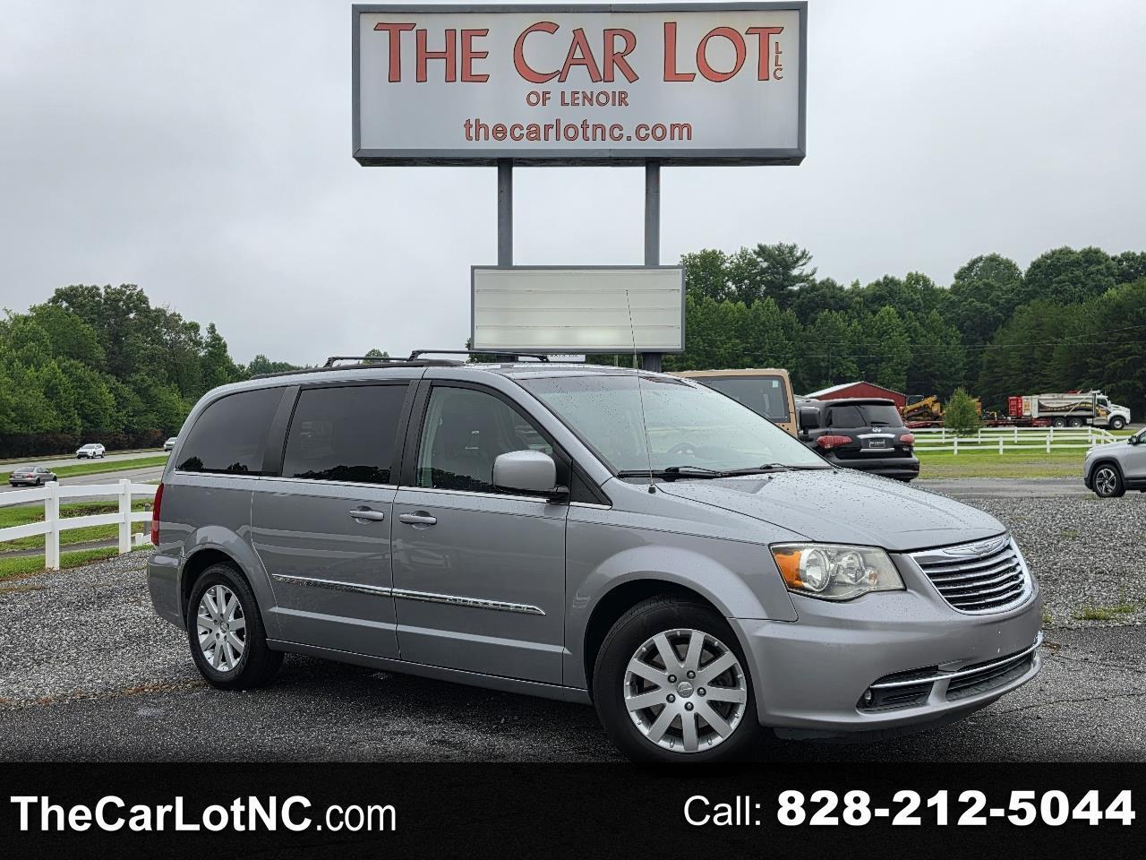 2014 Chrysler Town & Country Touring