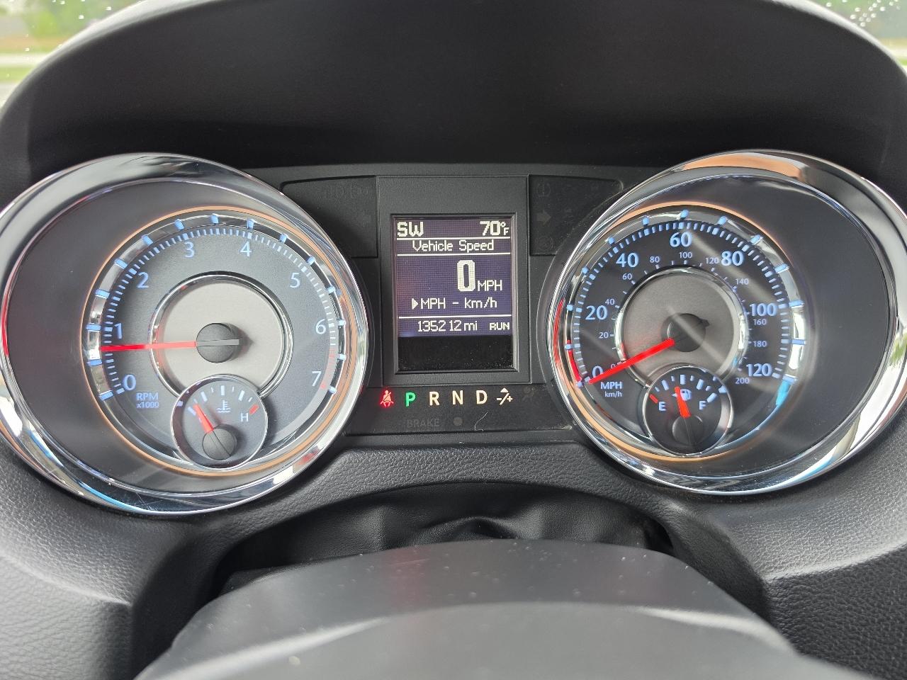 Chrysler Town & Country Touring 2014