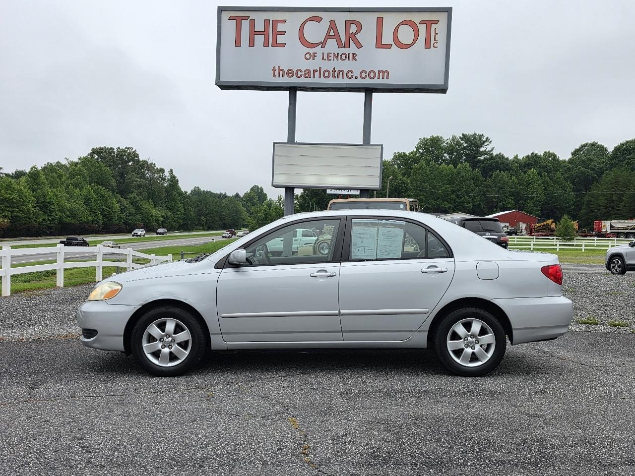 Toyota Corolla LE 2005