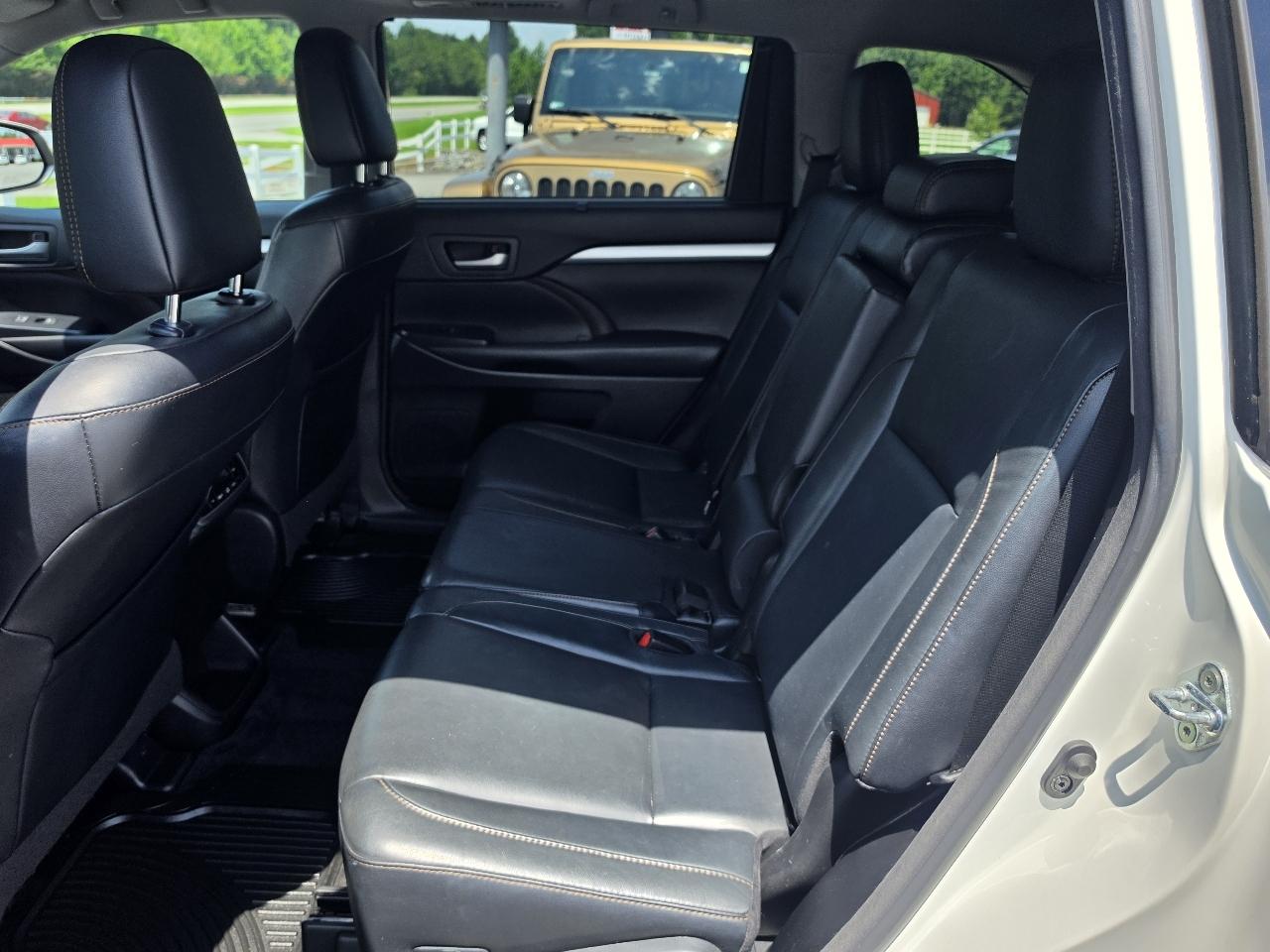 Toyota Highlander XLE FWD V6 2018