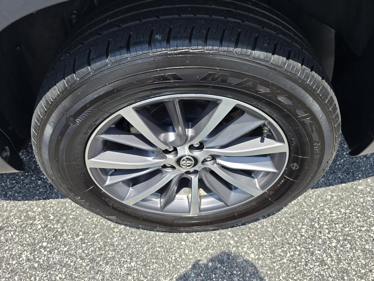 Toyota Highlander XLE FWD V6 2018