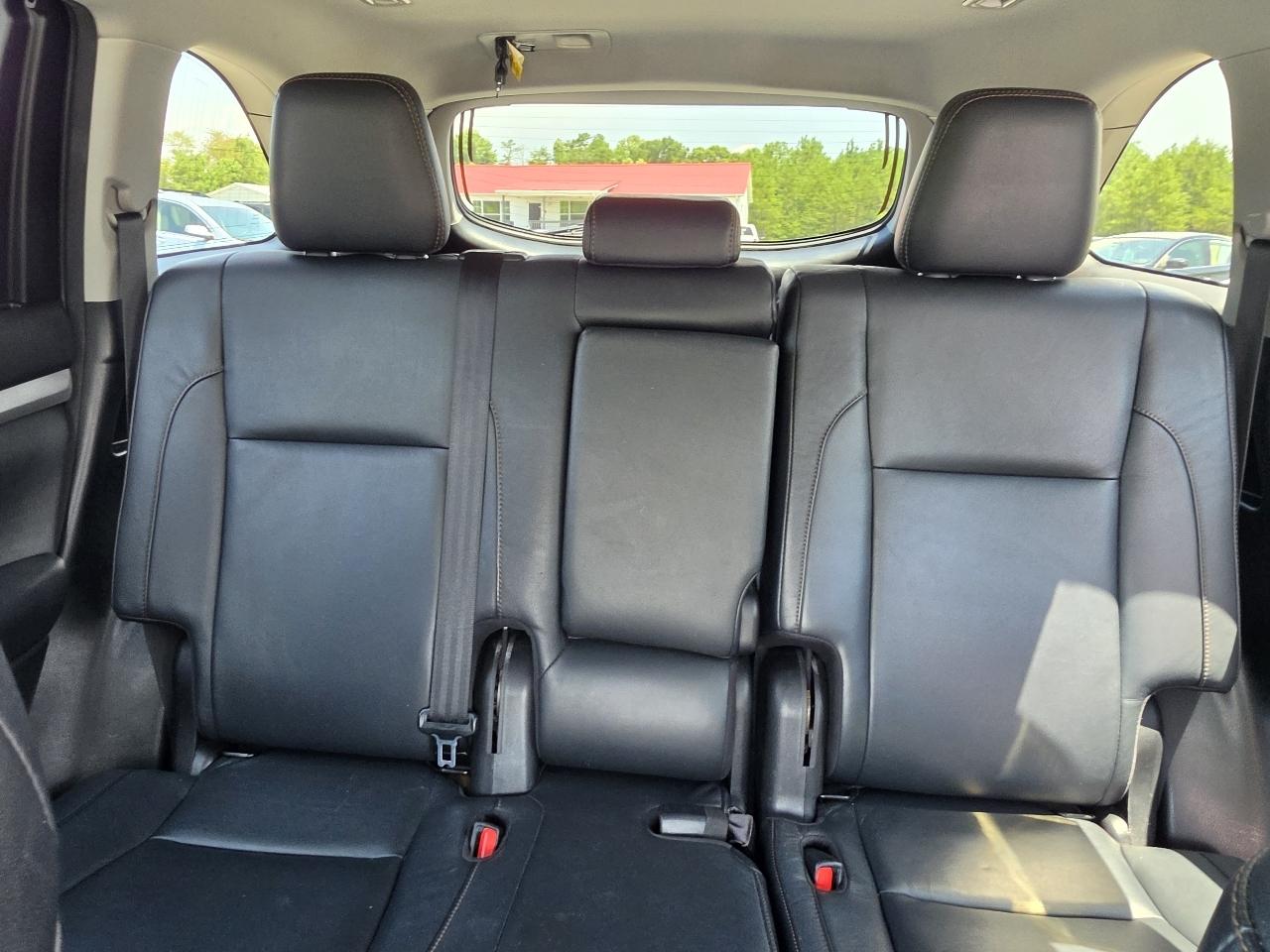 Toyota Highlander XLE FWD V6 2018